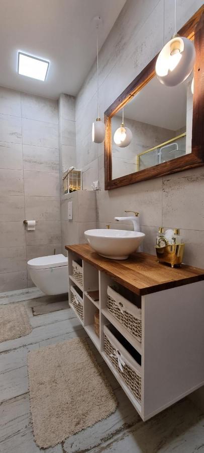 Apartament Powstancow A23 Z Dostepem Do Basenu Baltic Apartament ポビエロボ エクステリア 写真