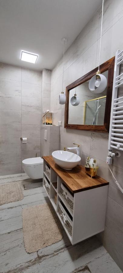 Apartament Powstancow A23 Z Dostepem Do Basenu Baltic Apartament ポビエロボ エクステリア 写真